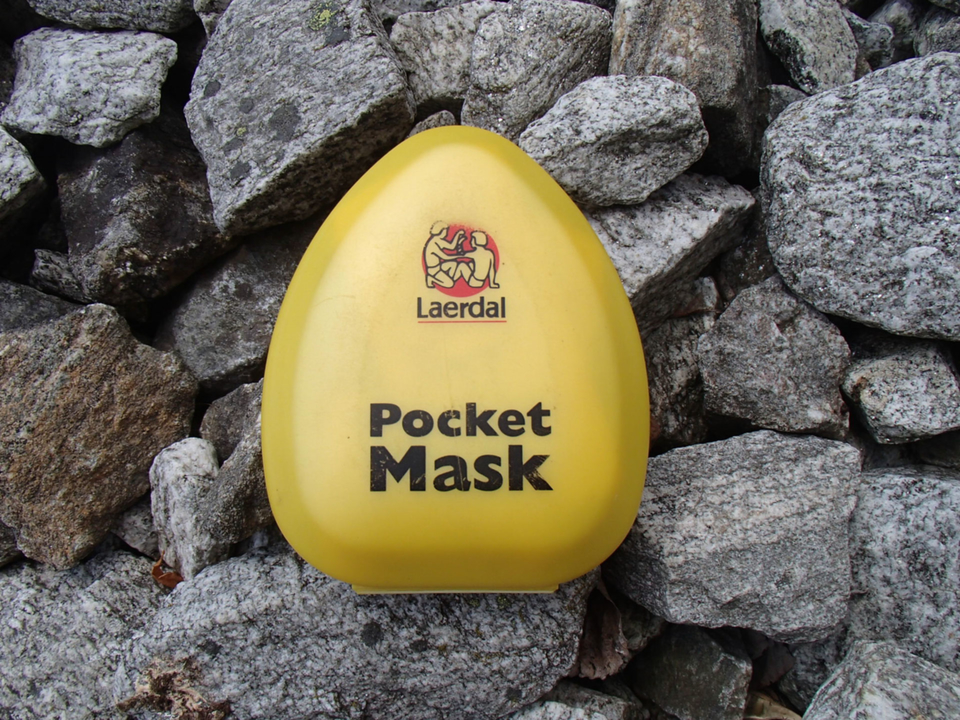 FCWS_Material_Pocket_Mask.jpg